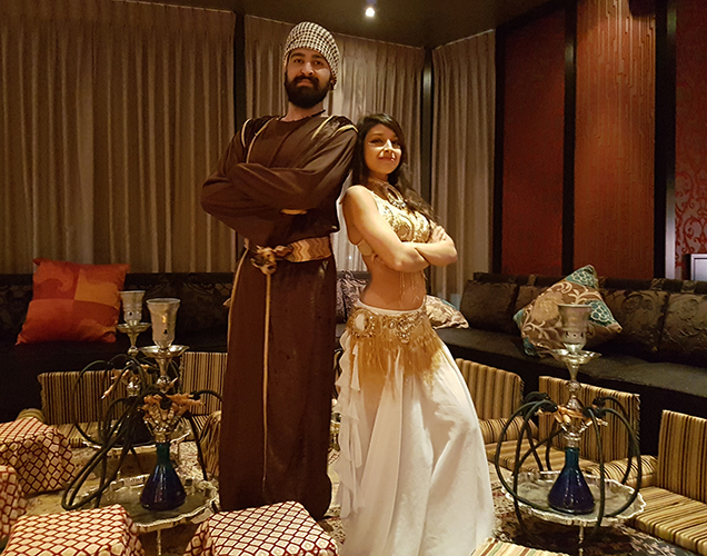 Alladin thema feest met vuurspuwers